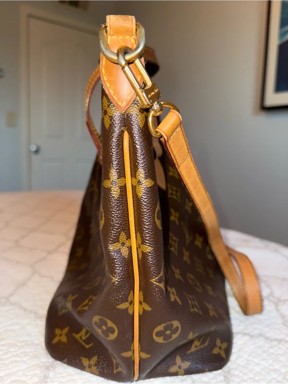 Louis Vuitton Palermo PM-COA included.
